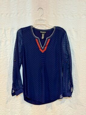 Signature Studio Navy Blouse with Red V-Trim